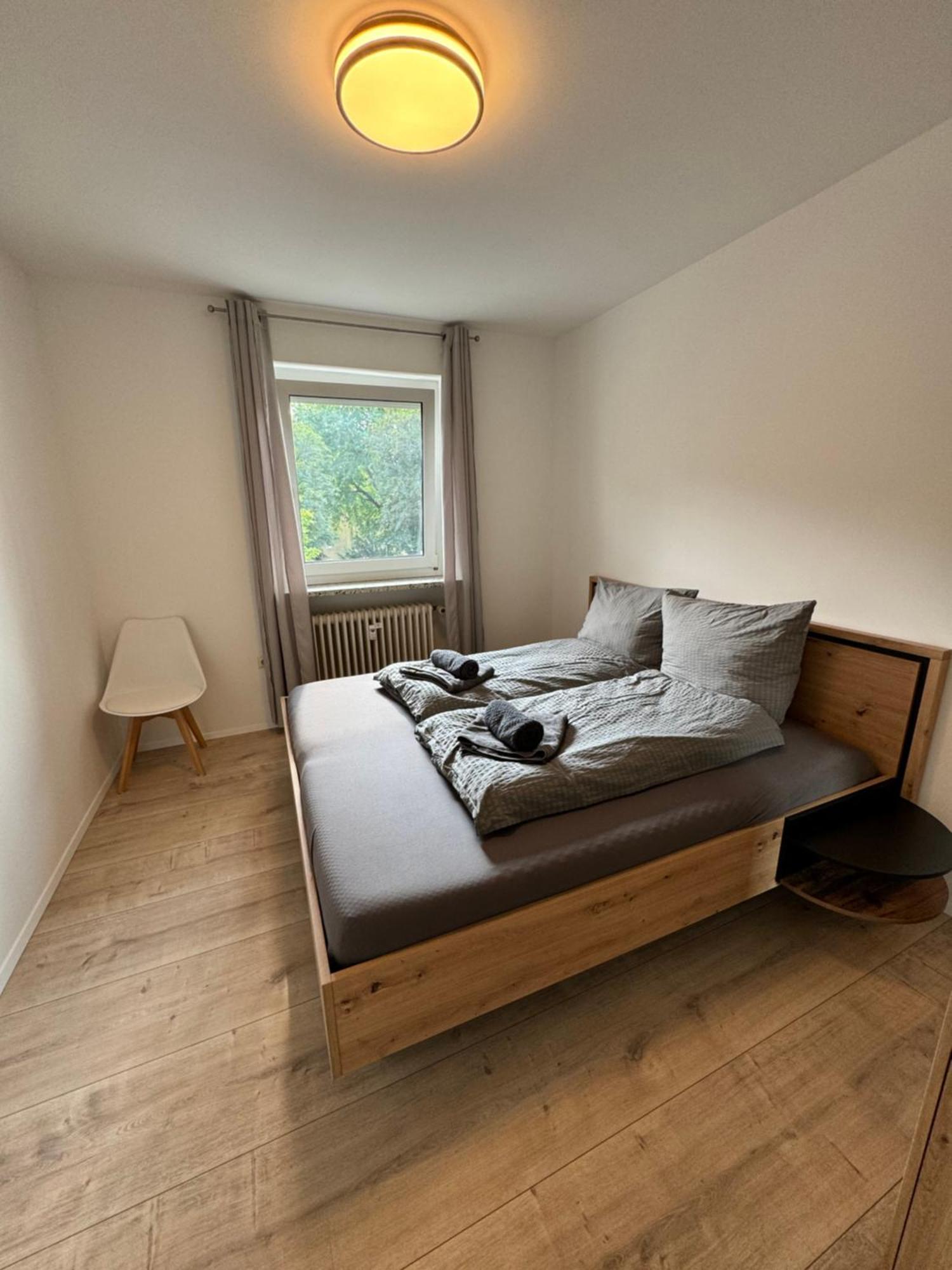 Ferienwohnung "Jumbo" In Coburg ! - 100Mq Im Og1 Mit Privatparkplatz & Balkon Eksteriør billede